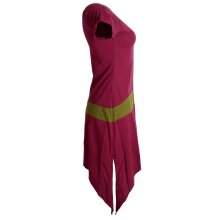 Vishes Einfaches Zipfelkleid mit kurzen Ärmeln aus Biobaumwolle dunkelrot 32/34